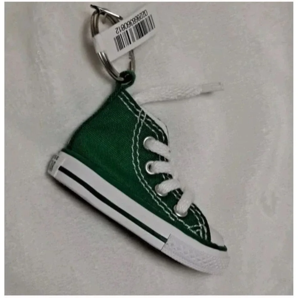 Converse Chuck Taylor All-Star Mini Collectible Key Chain Green